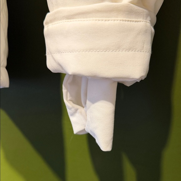 The North Face Mirabella White Quilted Hooded Jacket - NWT - Picture 9 of 13